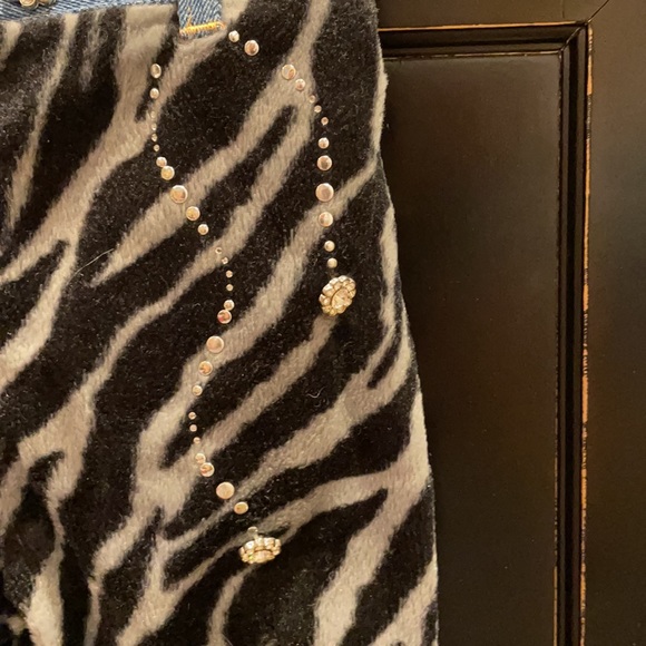 Greggy Girl Two piece animal outfit - Picture 6 of 8